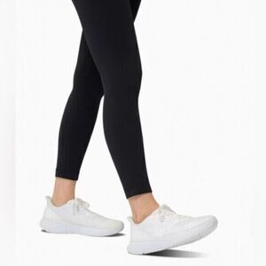 NWT Lane Eight Unisex Relay Trainer Athletic Tennis Shoe -  White - Size W 7